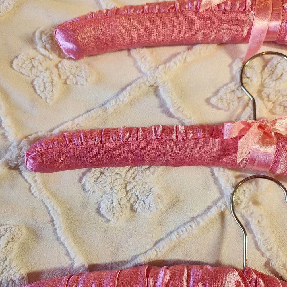 Fabric Padded Clothes‎ Hangers Satin Soft Pink Material Three Count 14.25